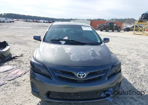 2011 Toyota Corolla Le z USA, uszkodzony, nr VIN 2T1BU4EE9BC571312